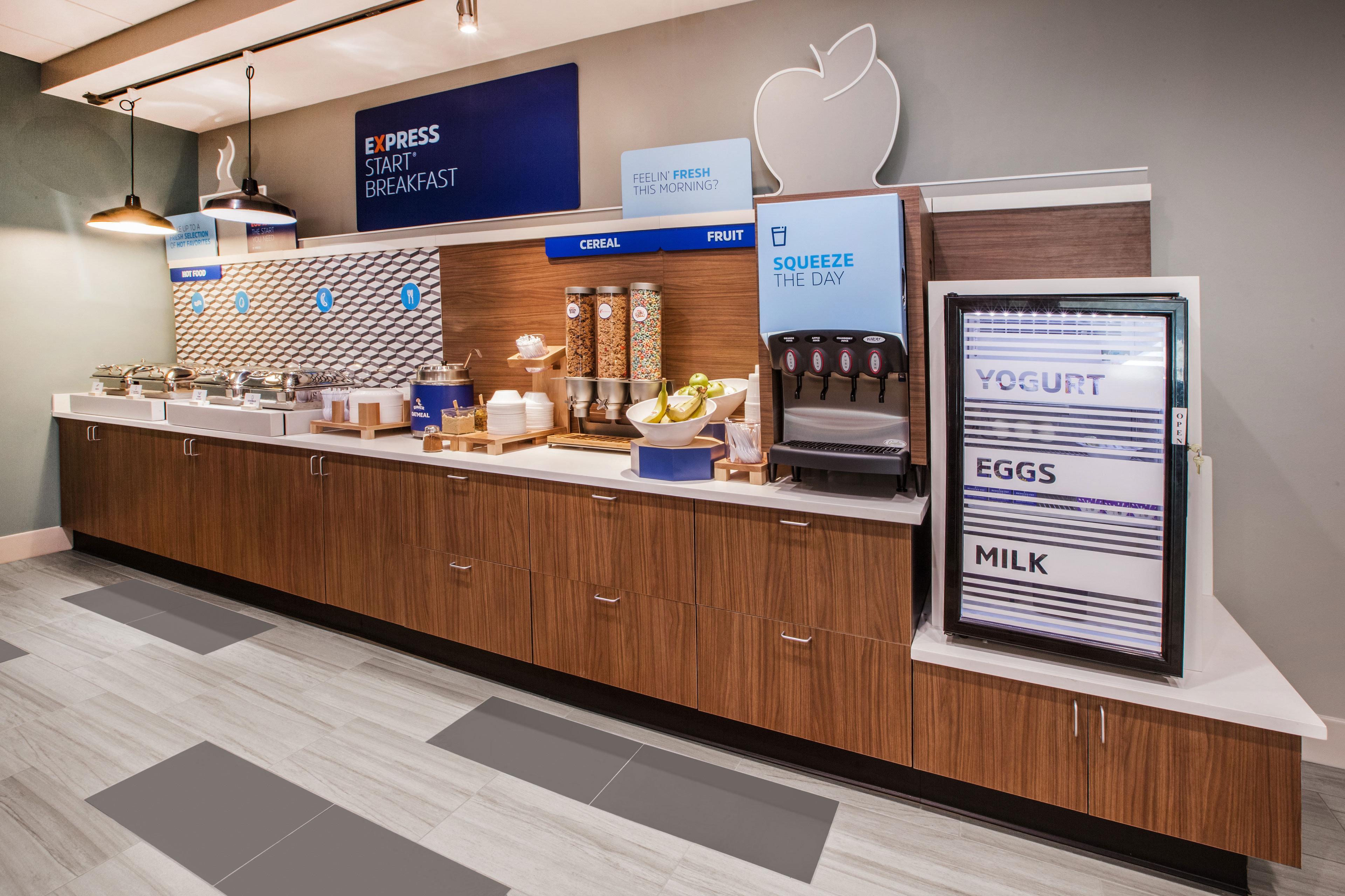 Holiday Inn Express Hotel & Suites Plainview By Ihg Zewnętrze zdjęcie