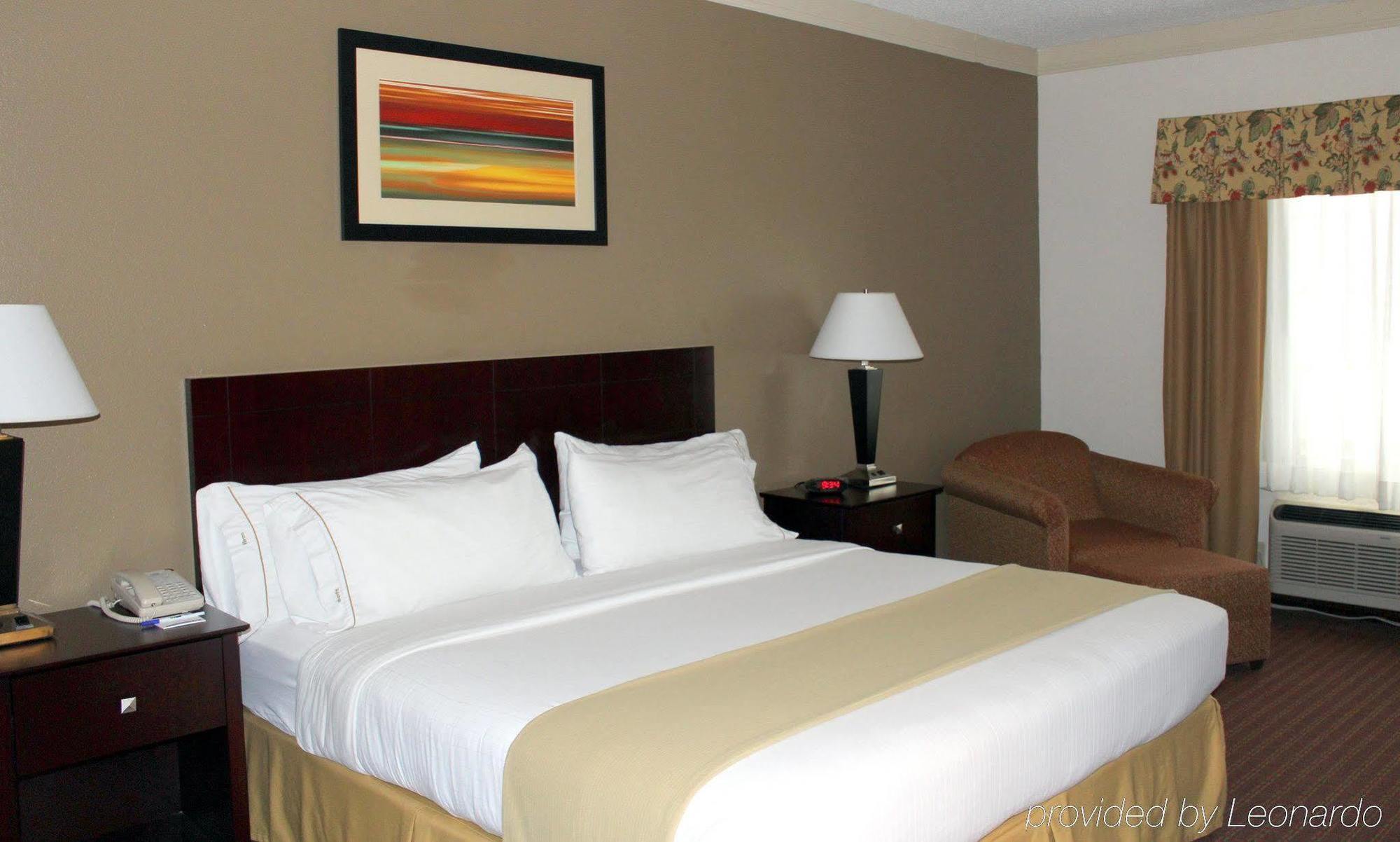Holiday Inn Express Hotel & Suites Plainview By Ihg Zewnętrze zdjęcie